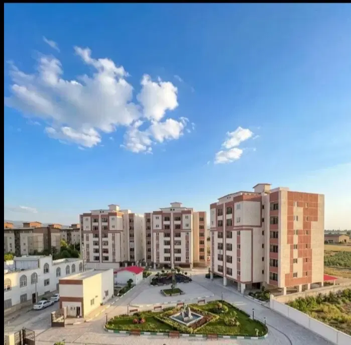 آپارتمان نوساز ۹۰ متری شهرک زیتون نهضت ملی
