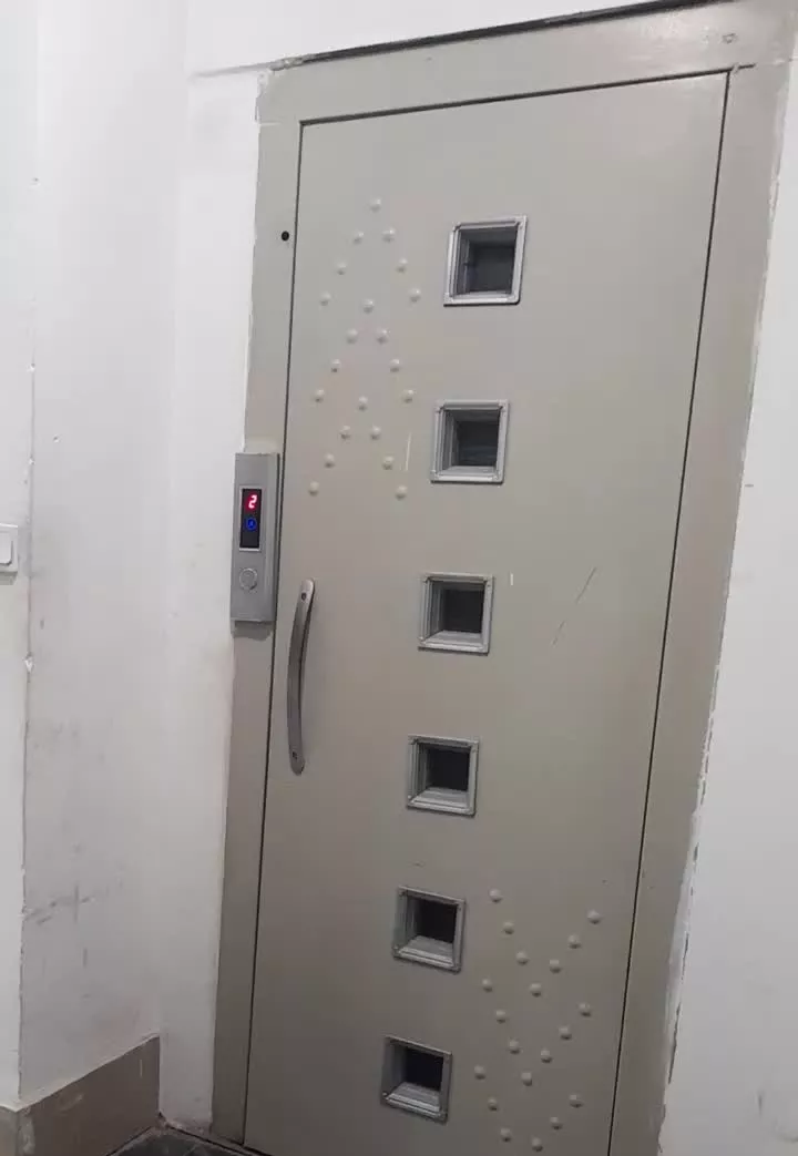 ۵۰ متری یه خوابه بااسانسور