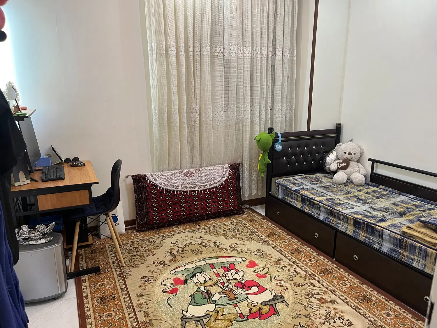 ۱۴۷ مترمربع آپارتمان نوساز کوی کارمندان جنوبی