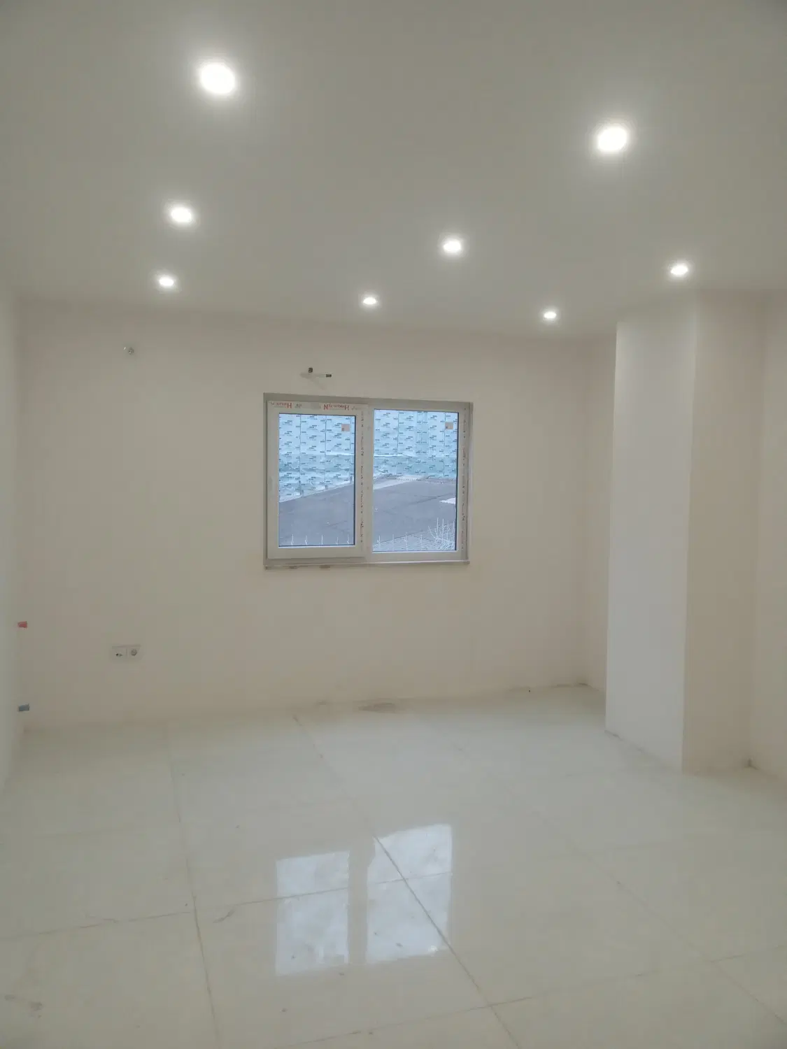 مطب ۱۰۵ متری ، بر اصلی ، بلوار ناهارخوران