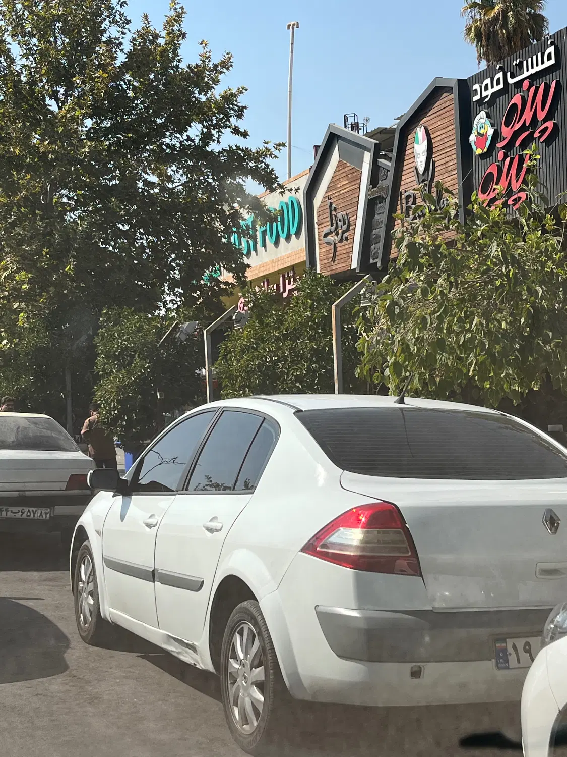مغازه ۵۰ متری صلح آباد مناسب سرمایه گذاری