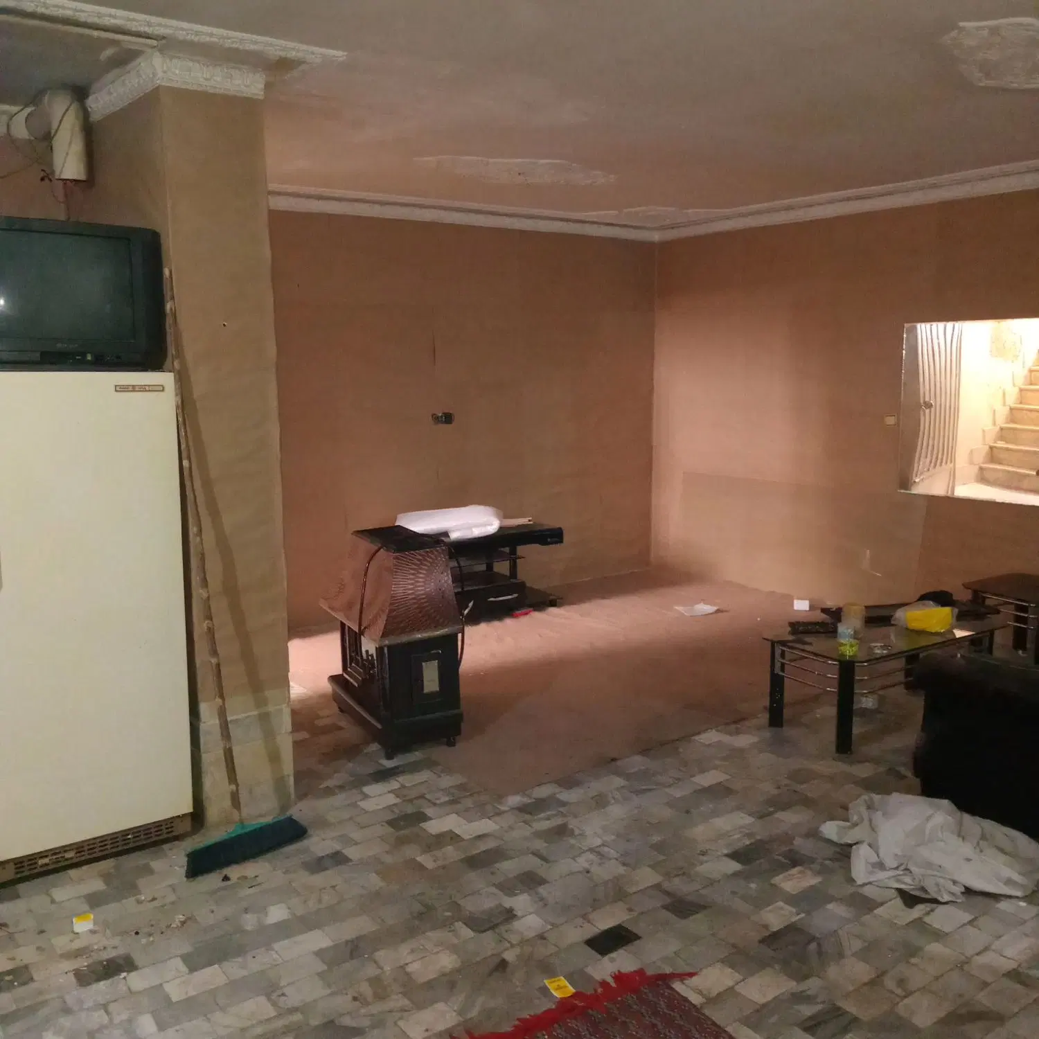 ۸۲متر مترو ابن‌سینا زیر همکف