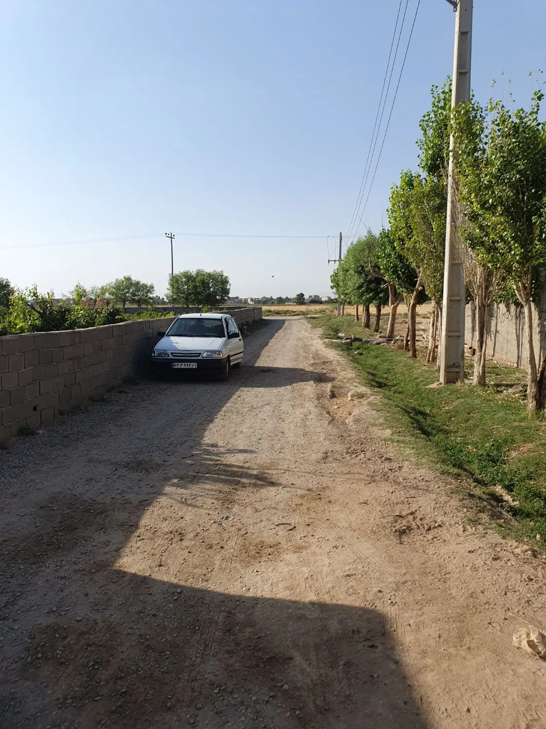 چهار دیواری سر نبش زمین باغچه ۳۶۰ متر
