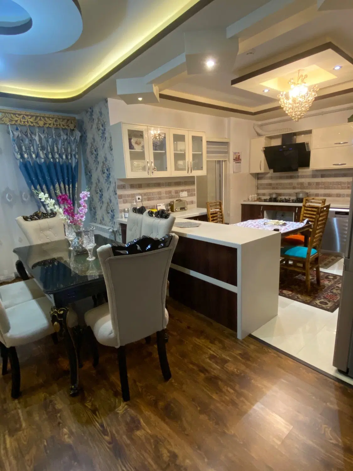 فروش آپارتمان سه خوابه در نزدیکی منظریه