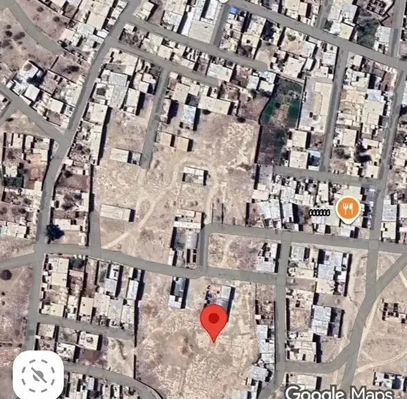 زمین فروشی