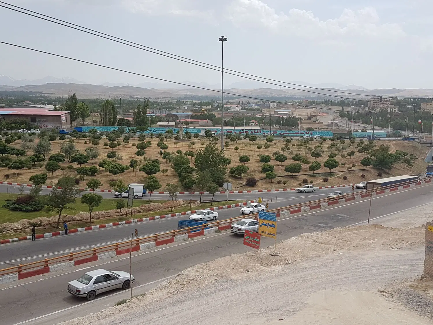 فروش سوله ۴۷۴ متری بهترین موقعیت در سه راهی اهر