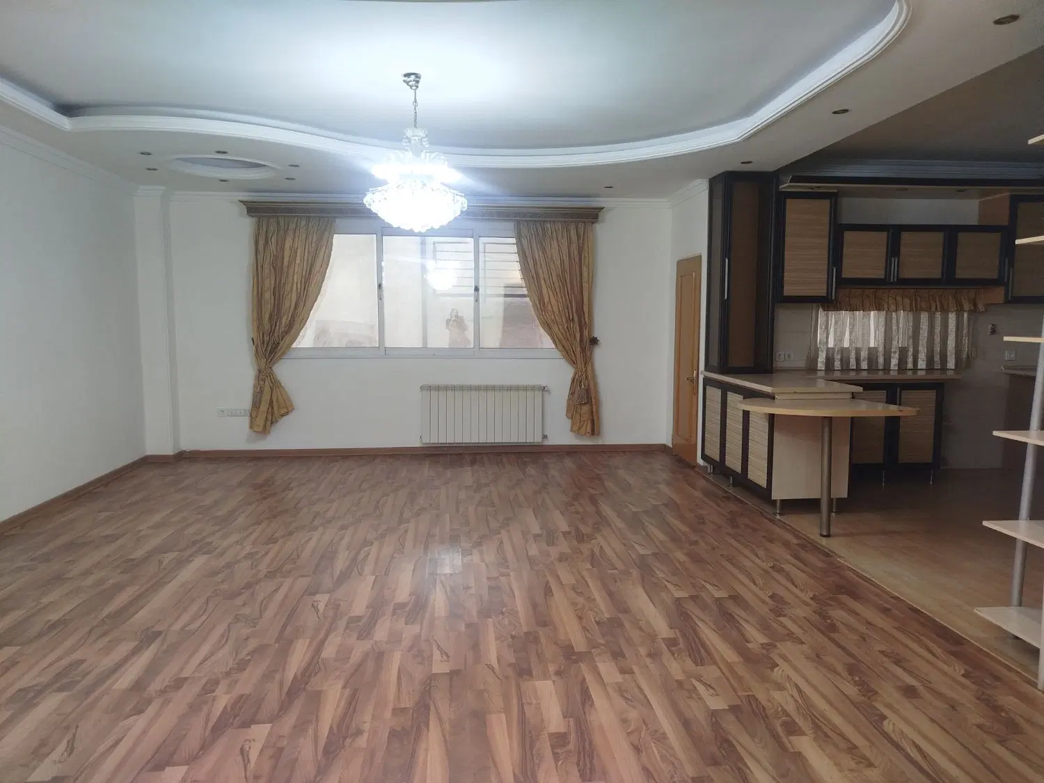 اجاره آپارتمان ۱۳۷متر ۳خواب  منظریه  اوایل  مازیار