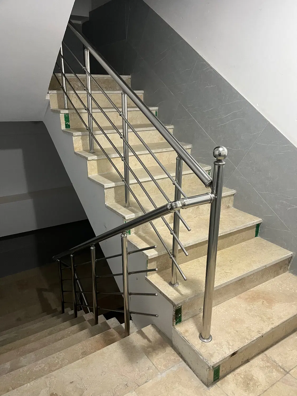 فروش آپارتمان گیلاوند پروژه مهک