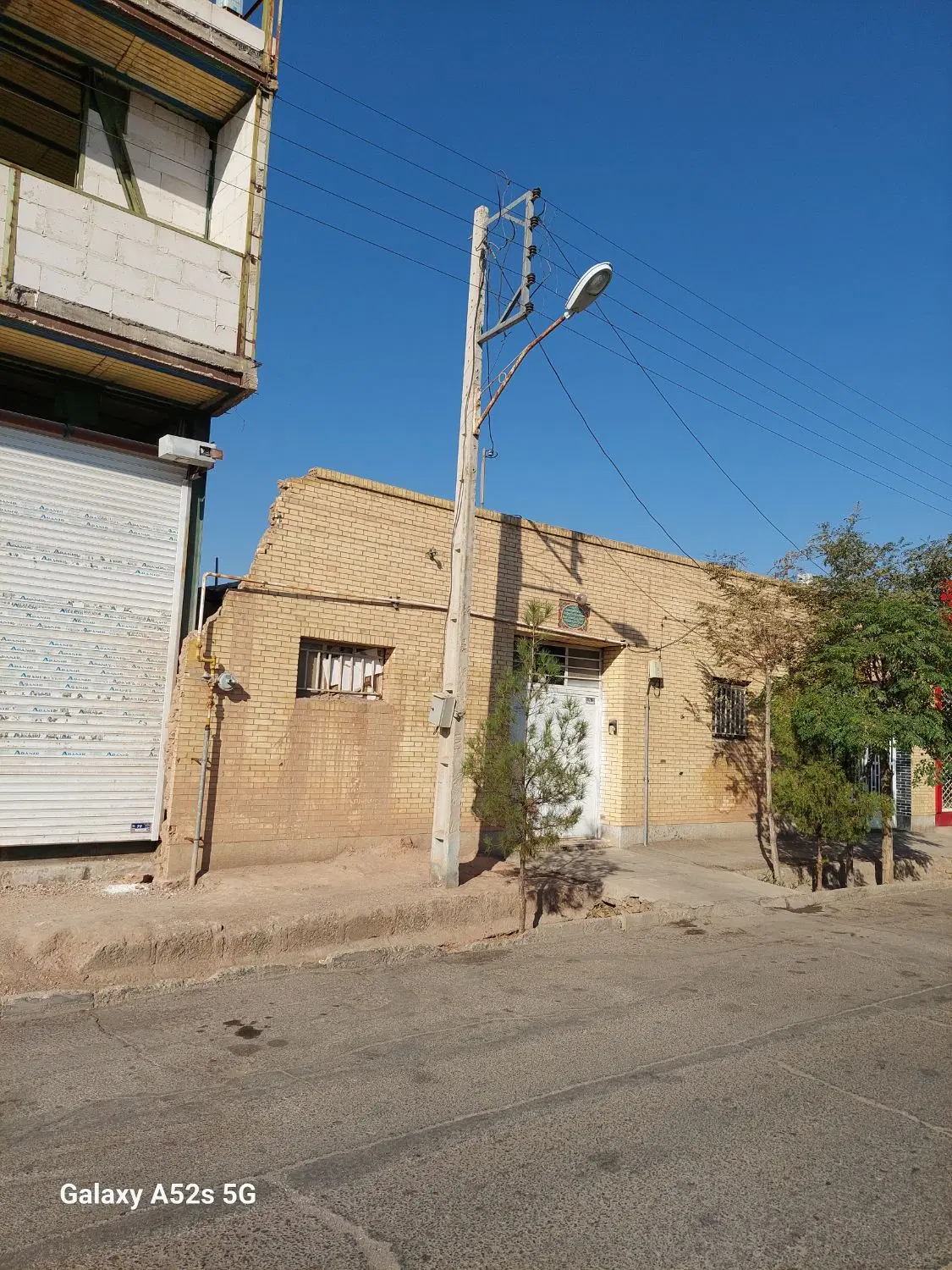خانه ویلایی_ قابل سکونت_کاربری تجاری_ مغازه تجاری