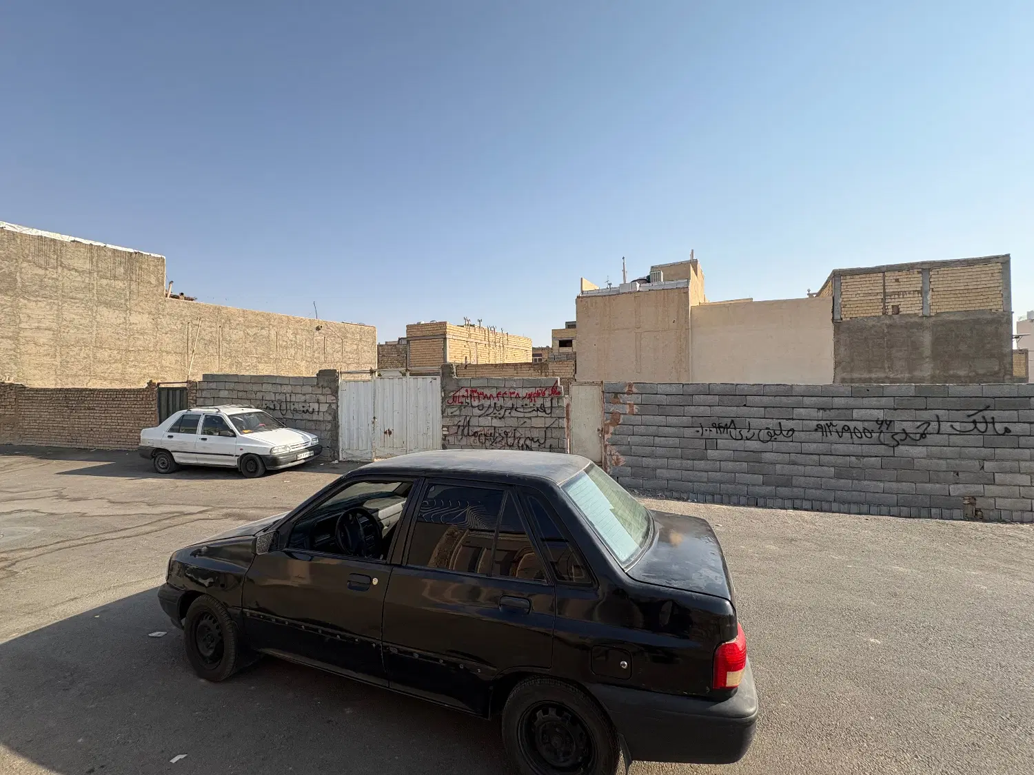 زمین 215مترشهرک سیمرغ