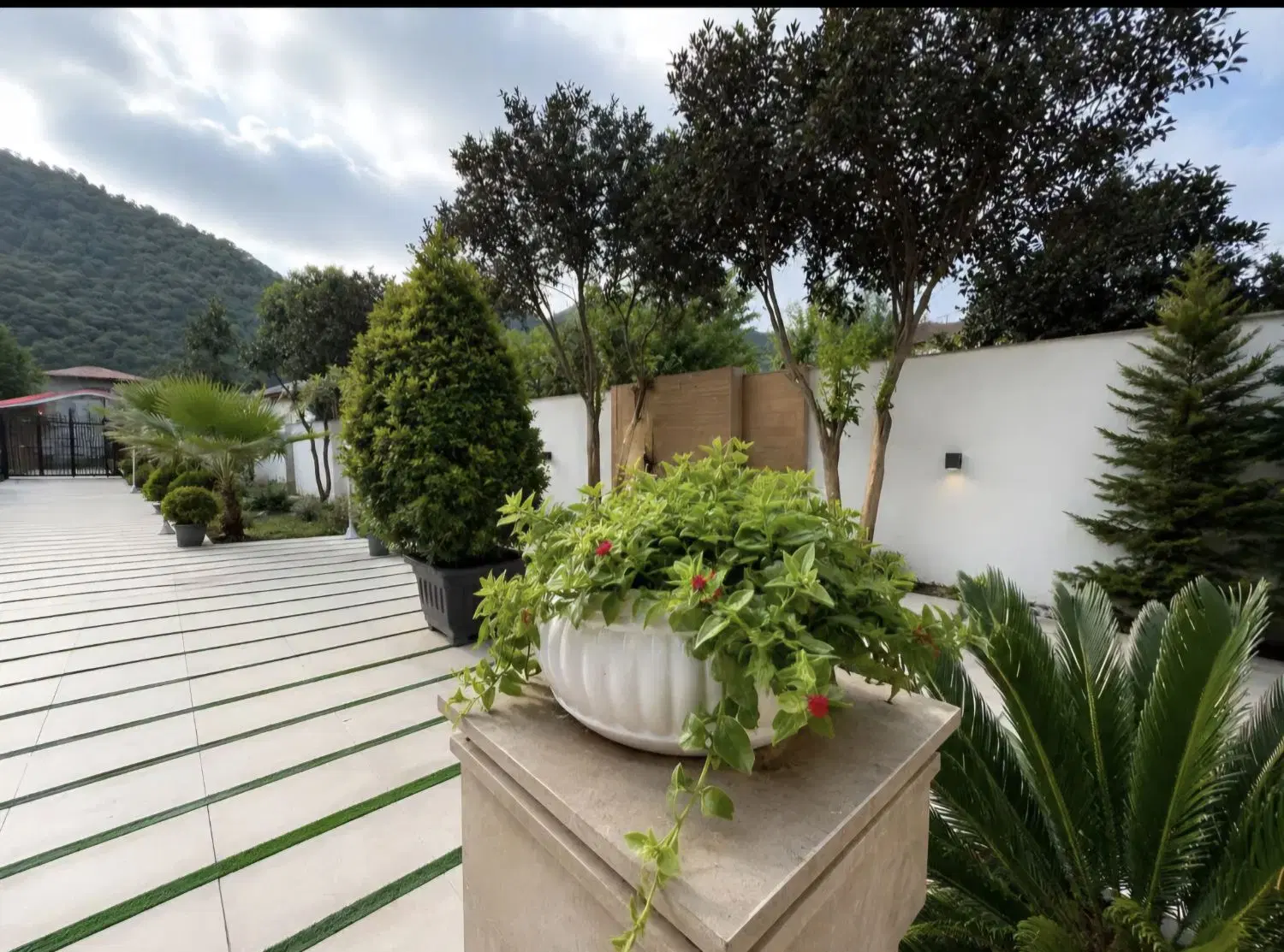 ویلای خاص با ویوی کوهستان و استخر پریمیوم