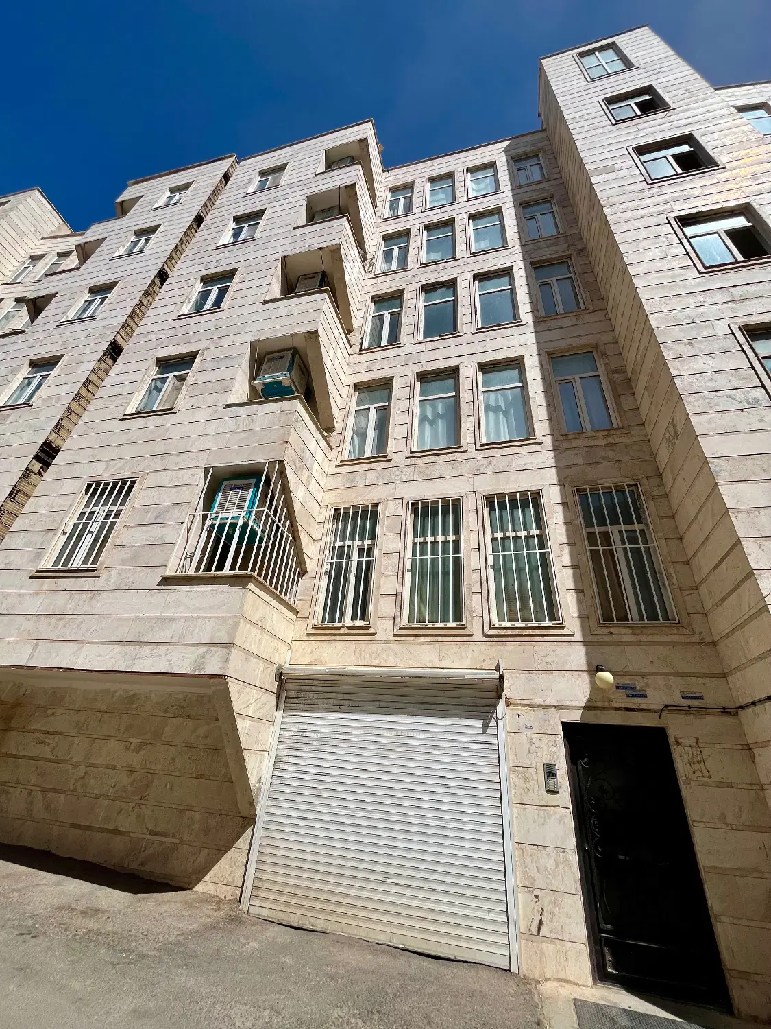 خانه و اپارتمان