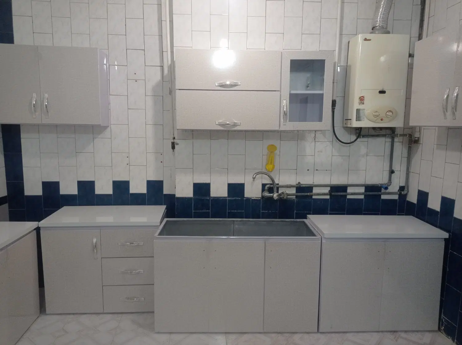 خونه اجاره ای پشت مدرسه ملاصدره