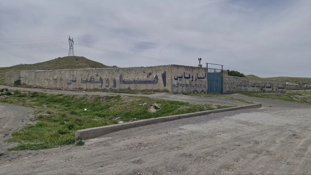 زمین تجاری مسکونی ۲۸۰۰ متر سند تک برگ