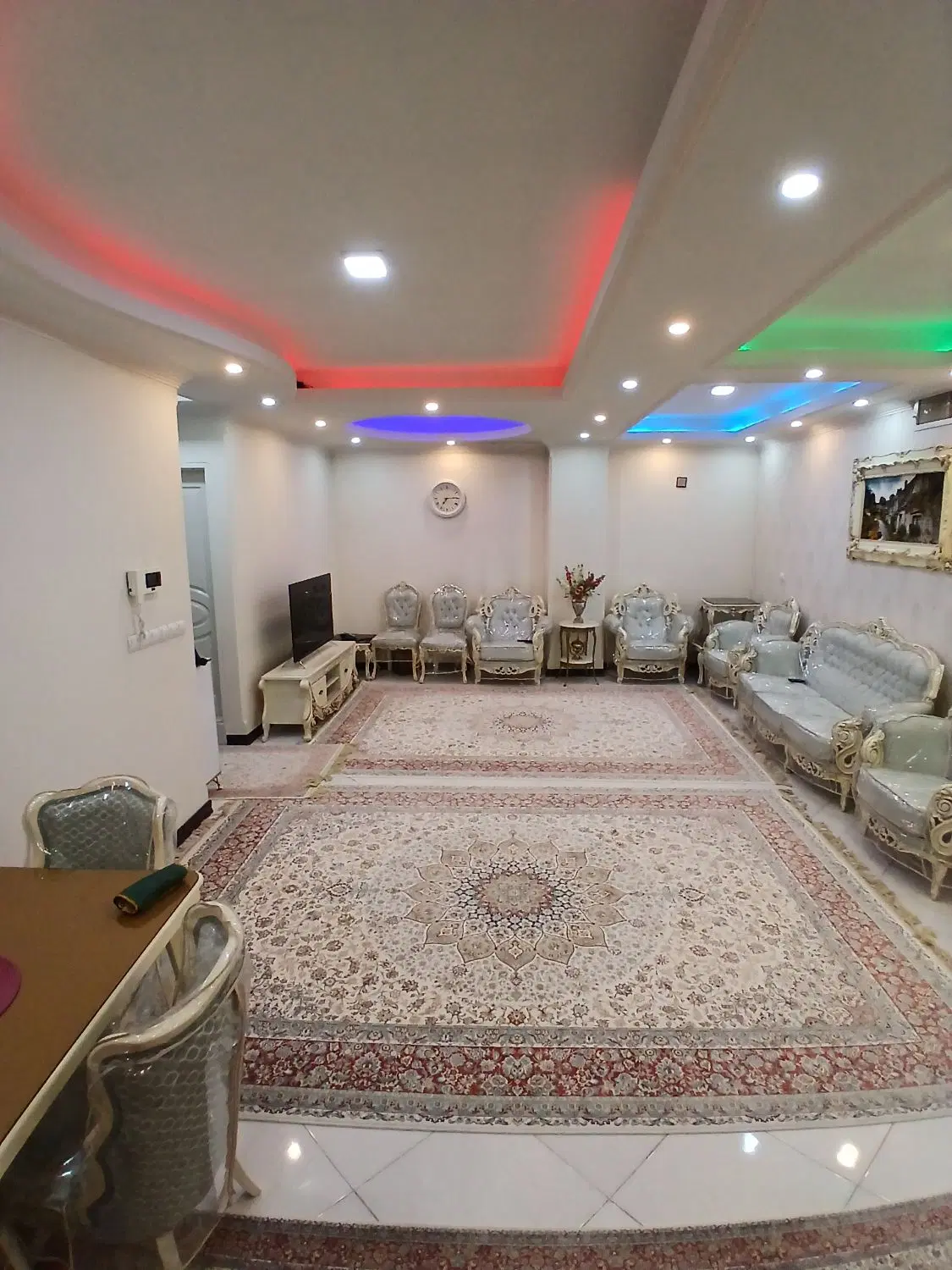 واحد فوق العاده زیبا