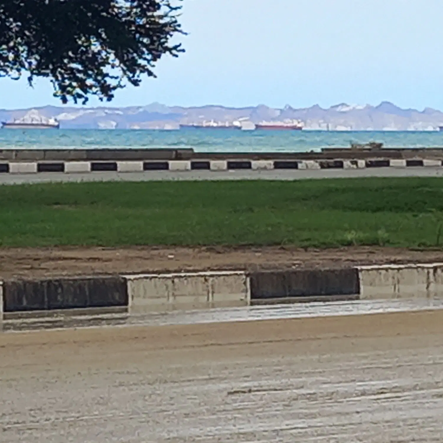 معاوضه زمین اصفهان با واحد قشم