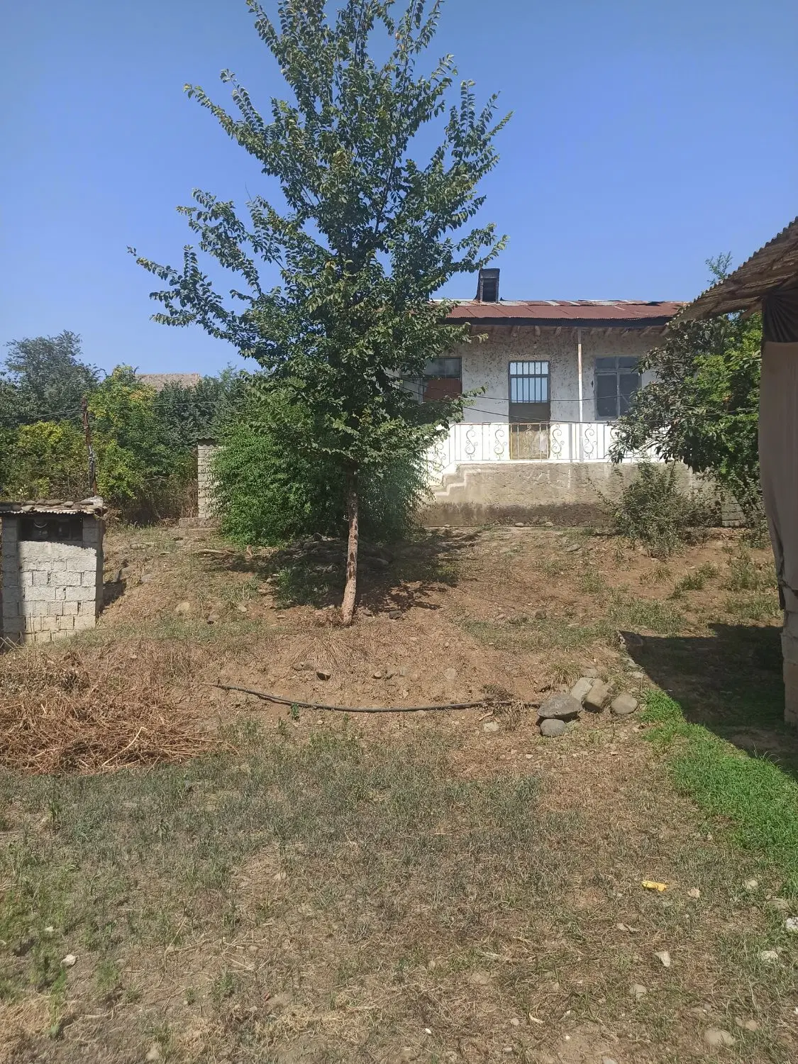 خانه کلنگی حیاط دار
