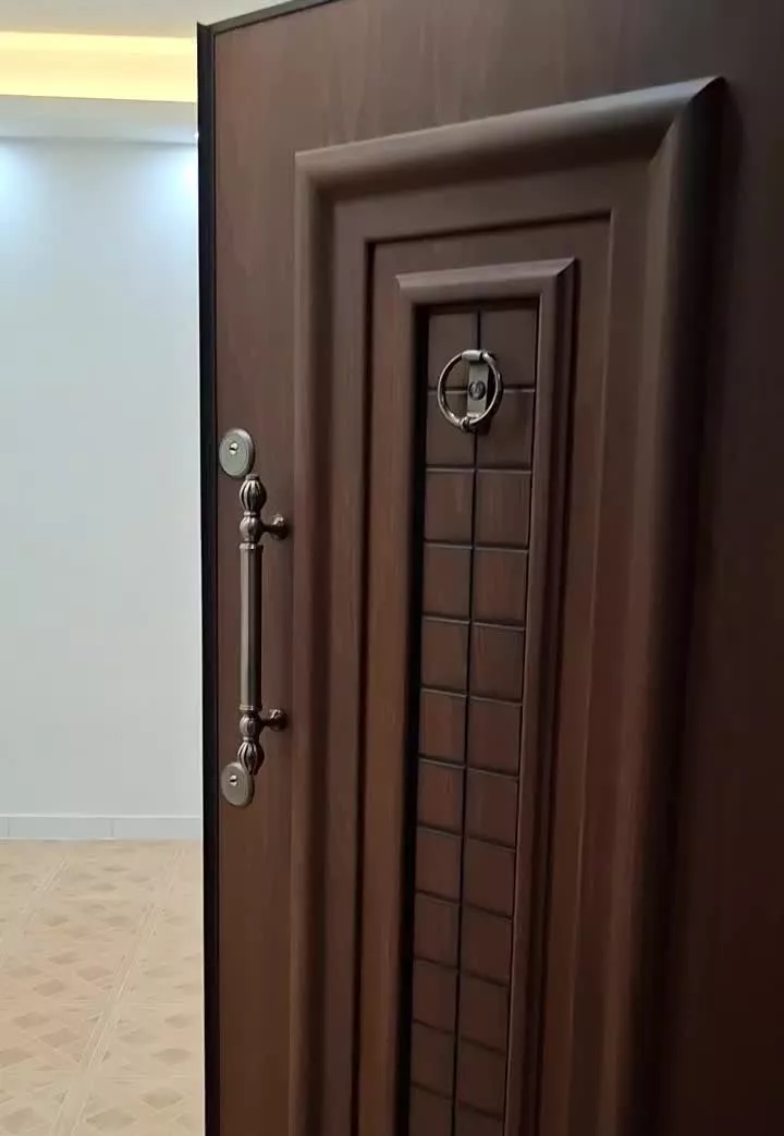 نوروزیان 82متر