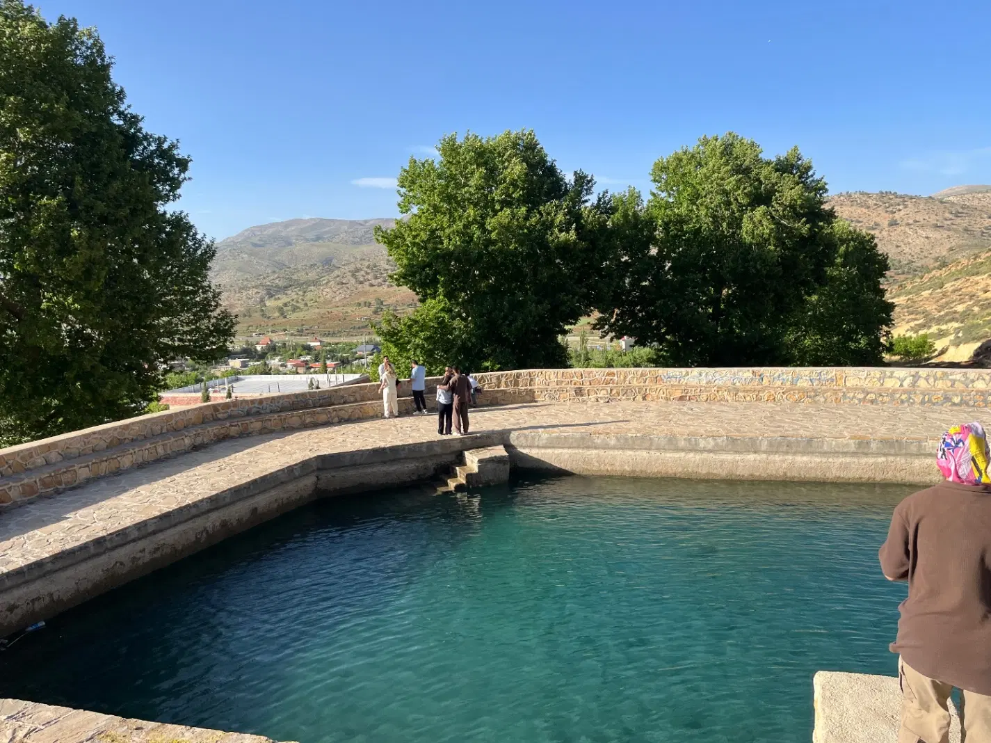 زمین ویلایی ۳۲۲ متر با پروانه ساخت ، طبیعت بکر