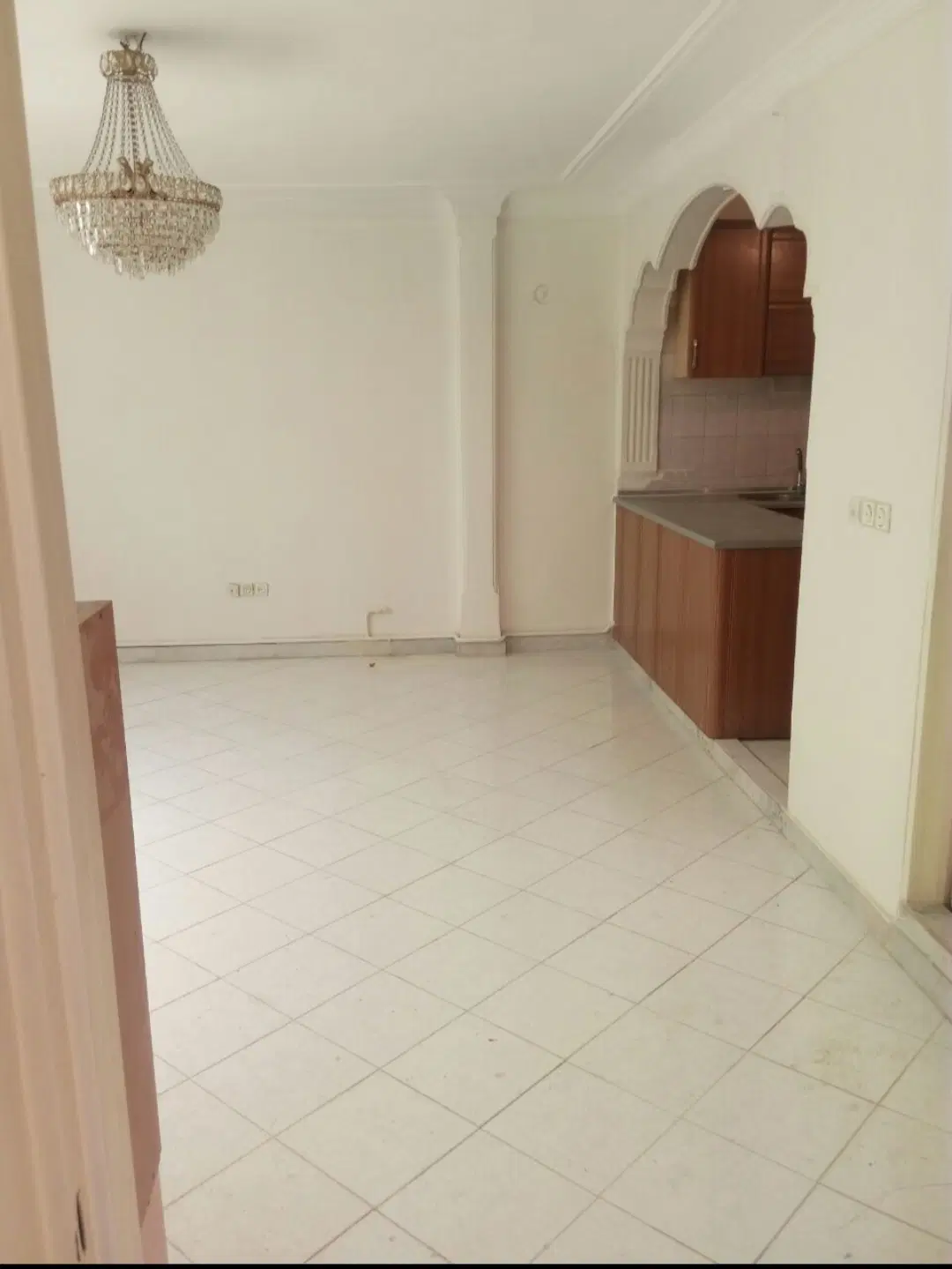 آپارتمان 3طبقه تکواحد فروش ۲ واحدیا ۳ طبقه یکجا