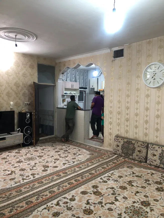 خانه 65 متری طبقه دوم بهر خیابان کد 8770