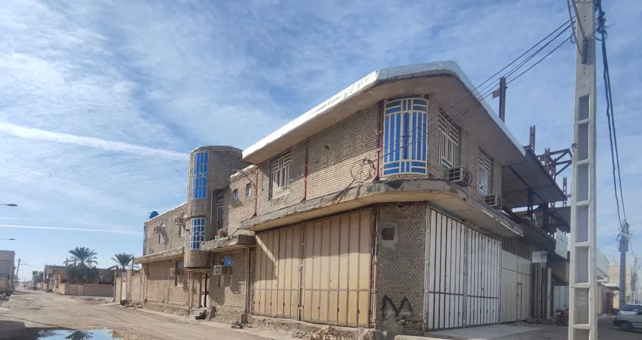 تجاری ومسکونی