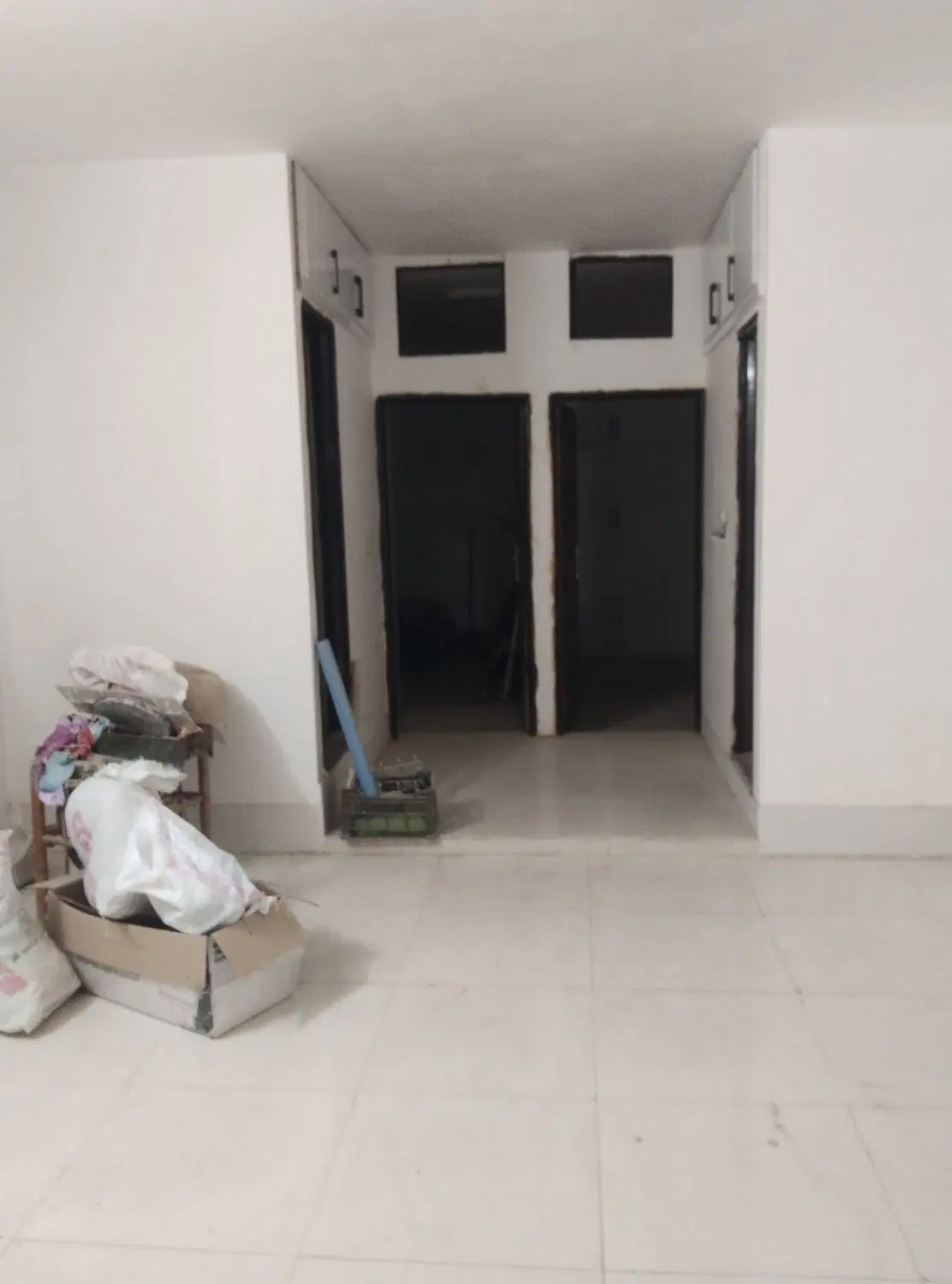 یک اپارتمان90متری طبقه اول