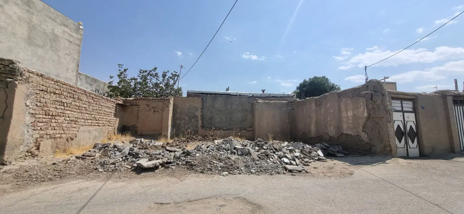 ۷۵ زمین با بر۱۱ با جواز ساخت و وام ساخت