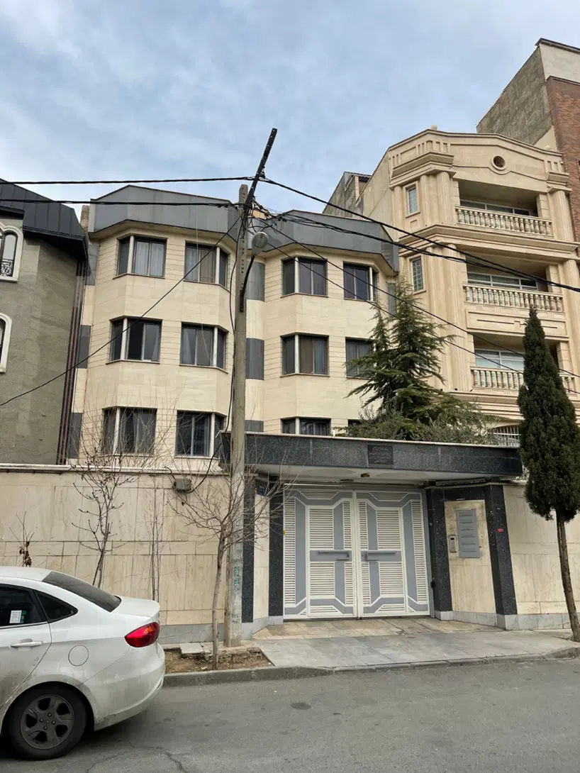 مجتمع ۶ واحد ۱۲۰ متری م مهران عظیمیه با پارکینگ