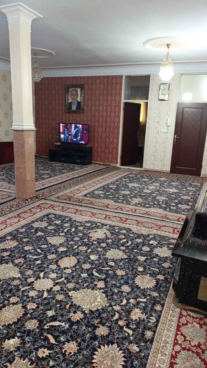 ساختمان ۳طبقه تکواحدی جنوبی یکجا حصارک اسلامشهر