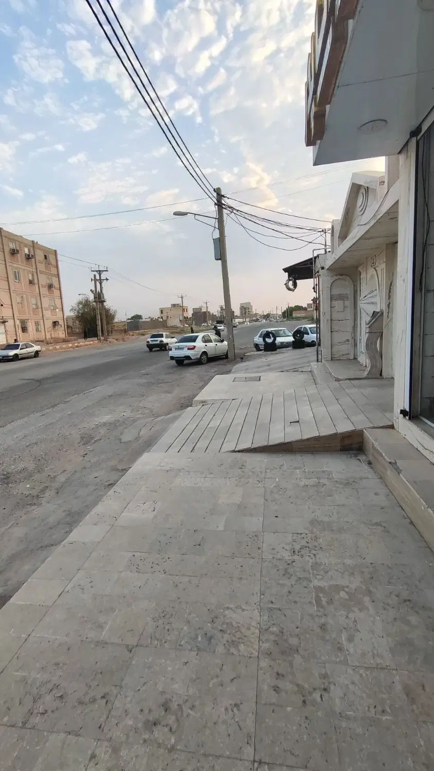 پردیس خیابان گلبهار  24متری تجاری