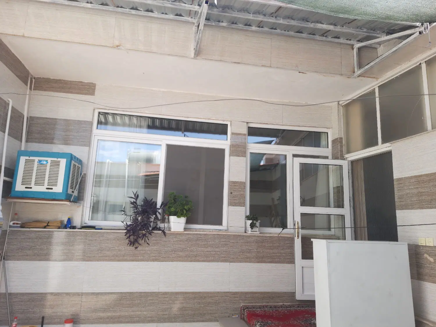 خانه شیک و نقلی