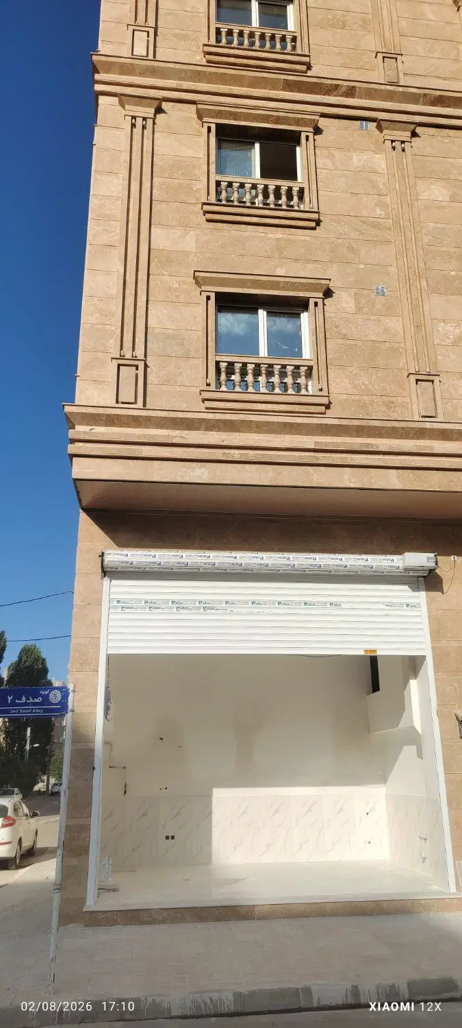 مغازه و نیم طبقه مناسب سالن زیبایی