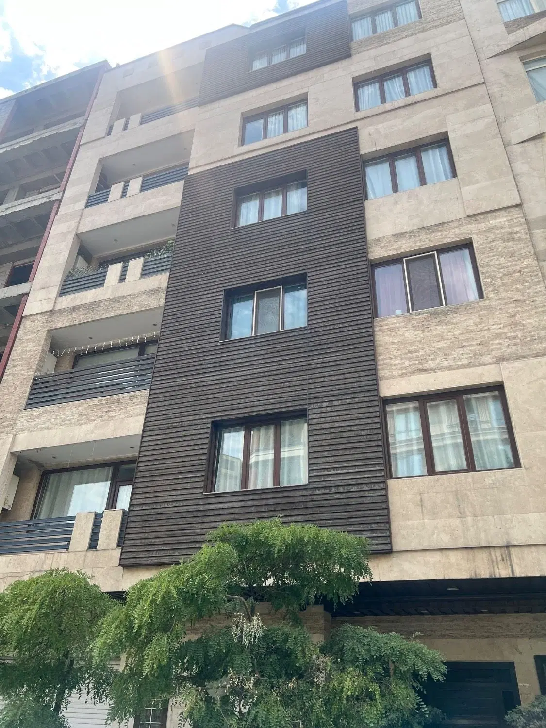 127 متر سه خواب بین سجده ای و مظفری