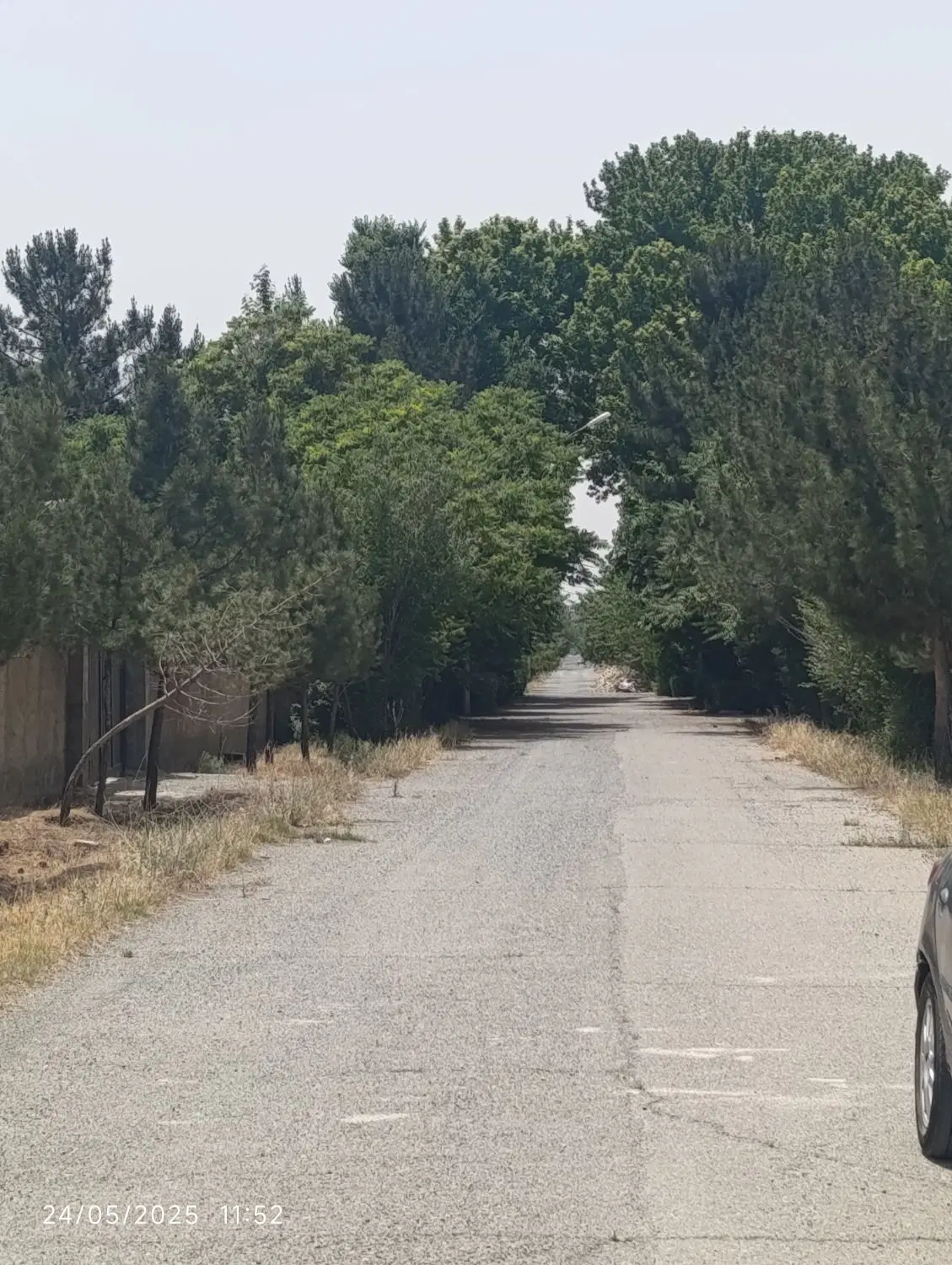 زمین سند دار هشتگرد نزدیک به اتوبان