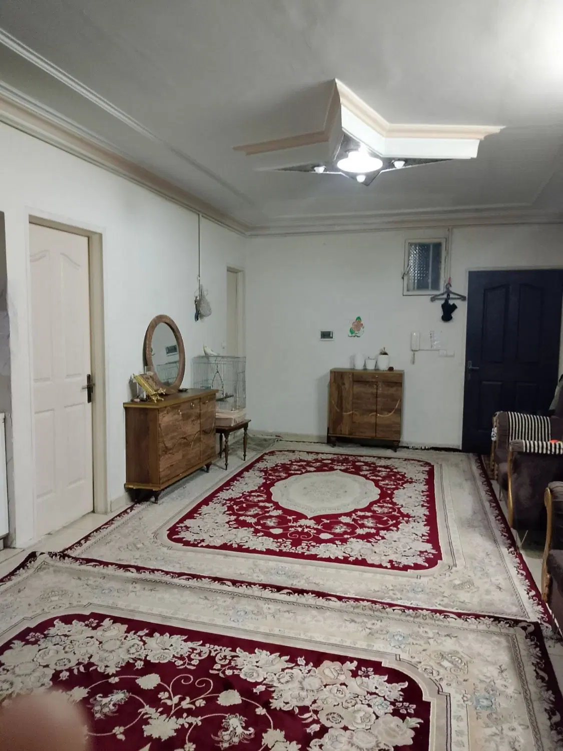 اپارتمان ۶۵متری طبقه اول پشت شهرداری