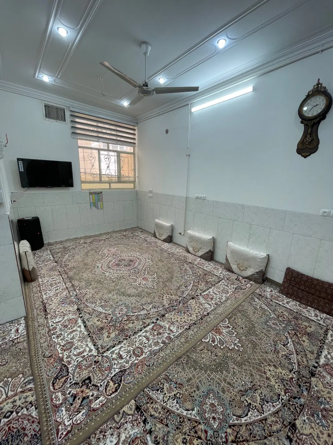 فروش خونه _۲ طبقه _۶۰متری _محله کسنویه