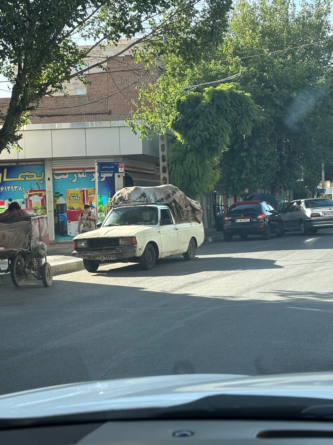 رهن و اجاره خانه ویلایی در خ اصلی و بهر