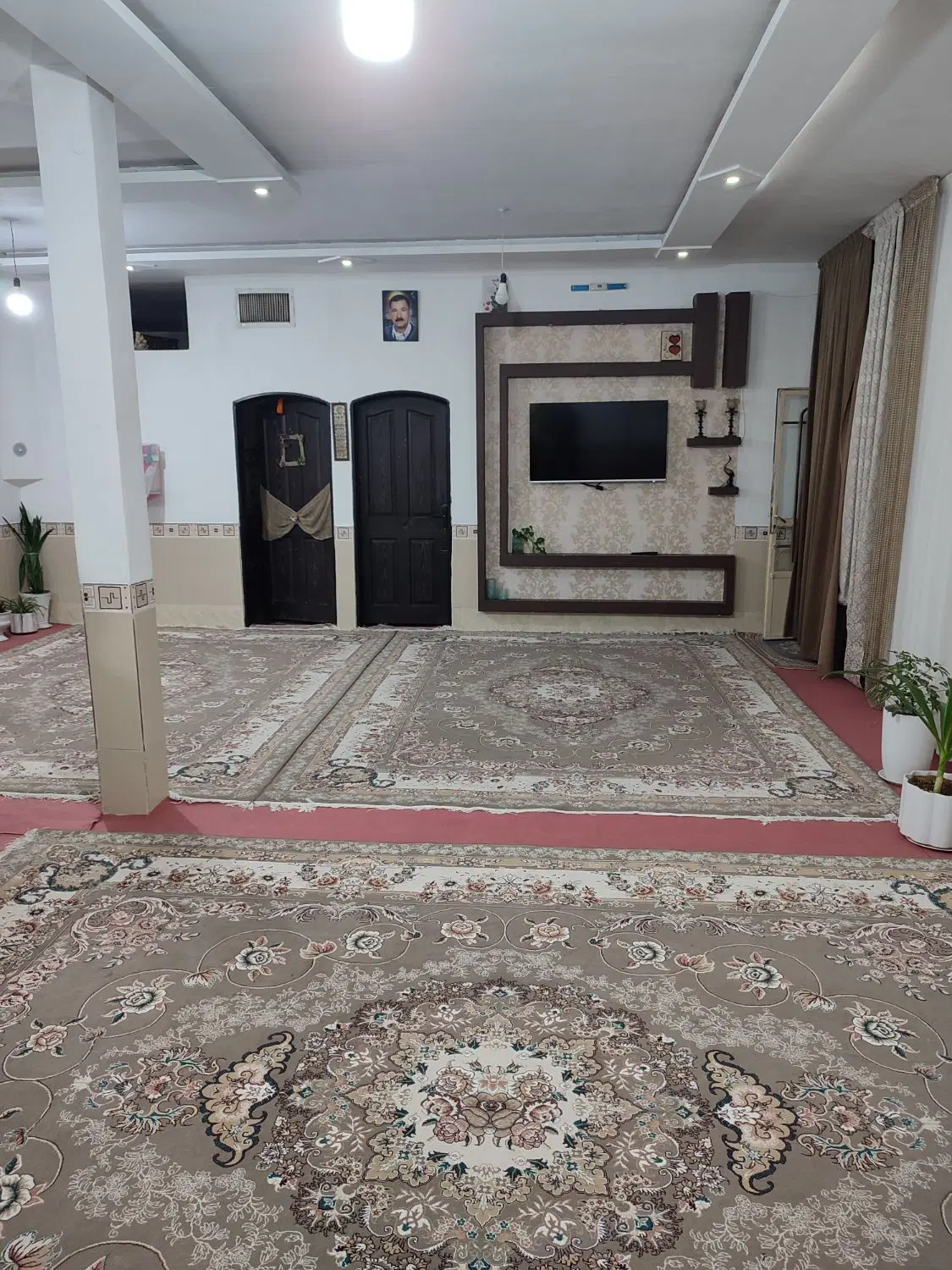 خانه ویلایی تمیز و شیک جیم اباد
