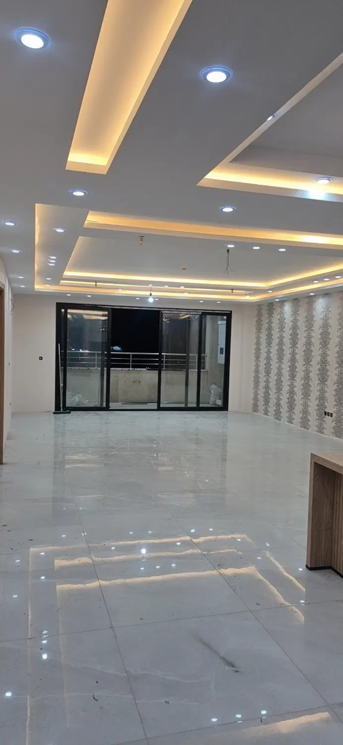 فروش آپارتمان ۱۶۵ متر_ ۳ خواب_ نوساز _ تک‌واحدی