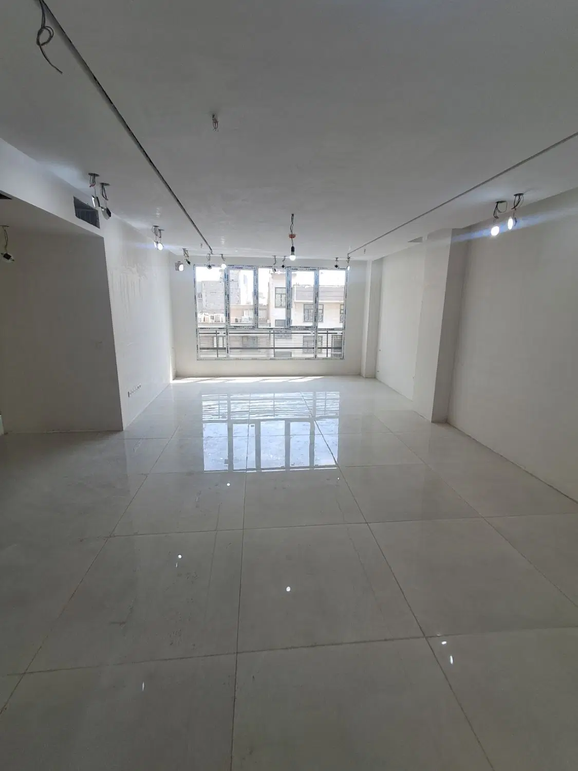 ۶۰ متر یک خواب فول امکانات