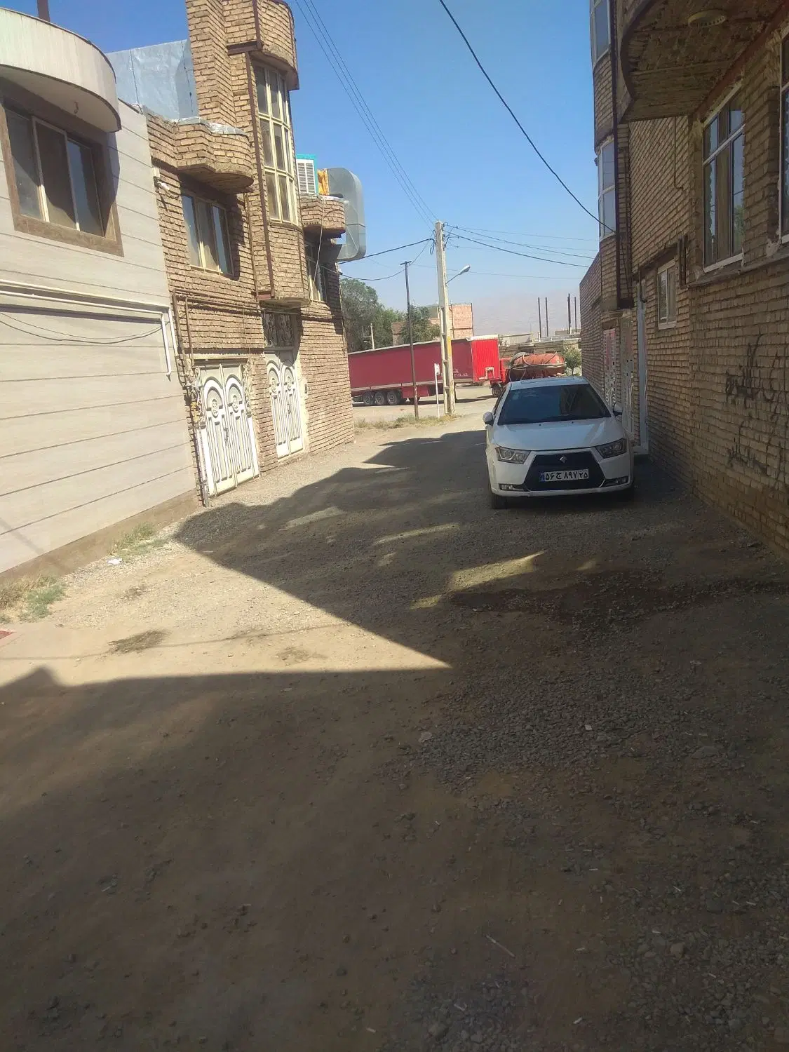 زمین مسکونی