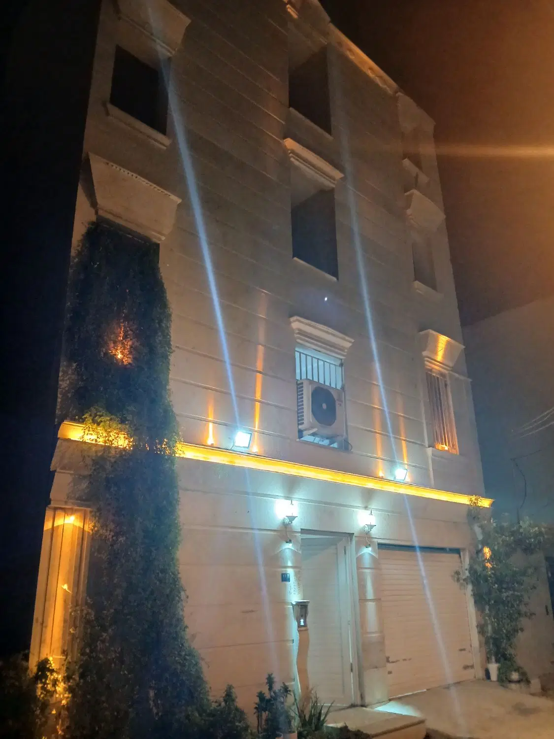 فروش  آپارتمان ۳واحدی تننگک ۲