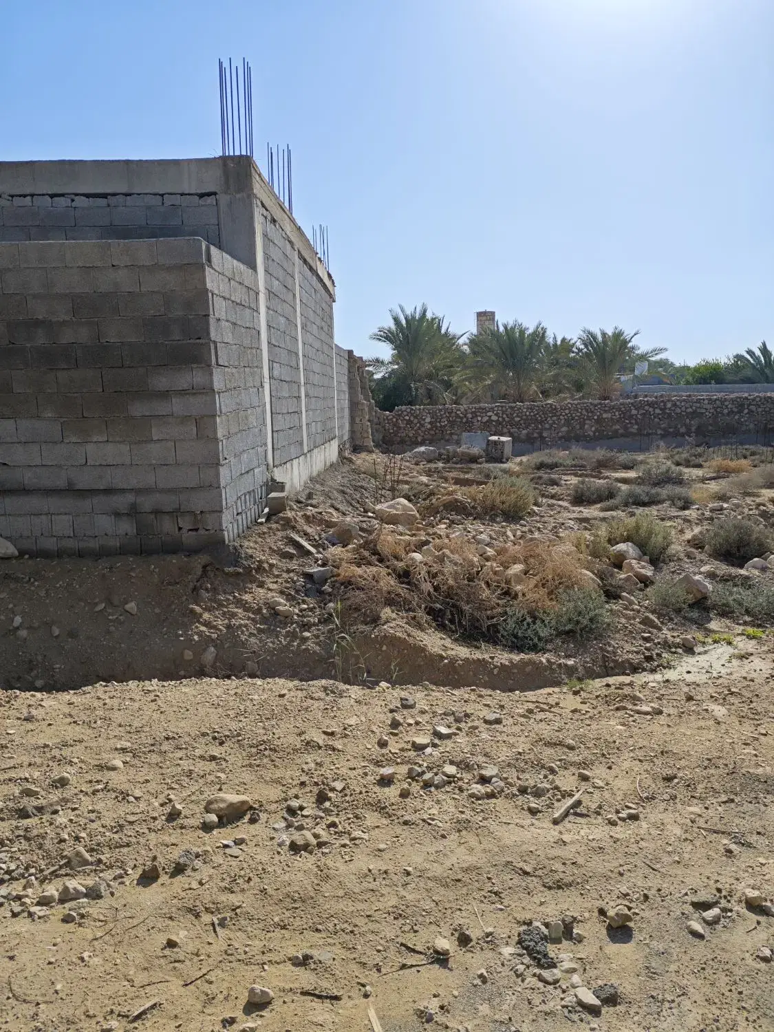 زمین مسکونی گورک سرتل انشعابات کامل سند آماده