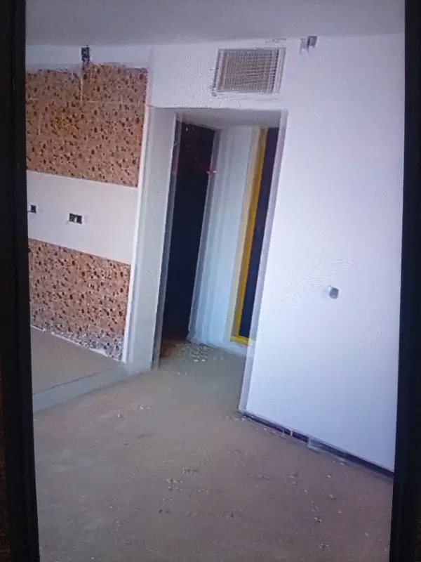 منزل مسکونی درب حیاط