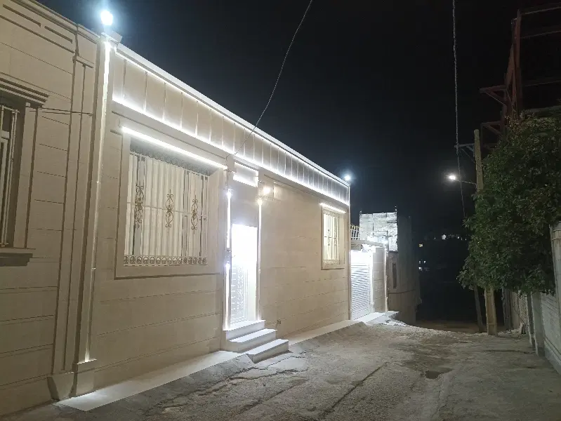 منزل مسکونی ویلایی حیاط دار ماشین رو در مرکز شهر