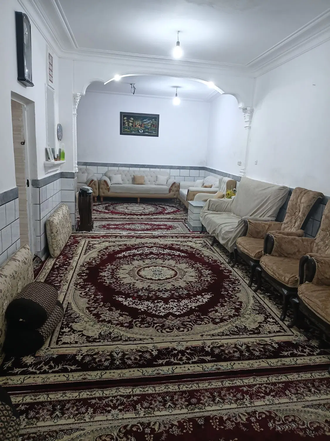 املاک صادقی_ فروش ملک با موقعیت تجاری