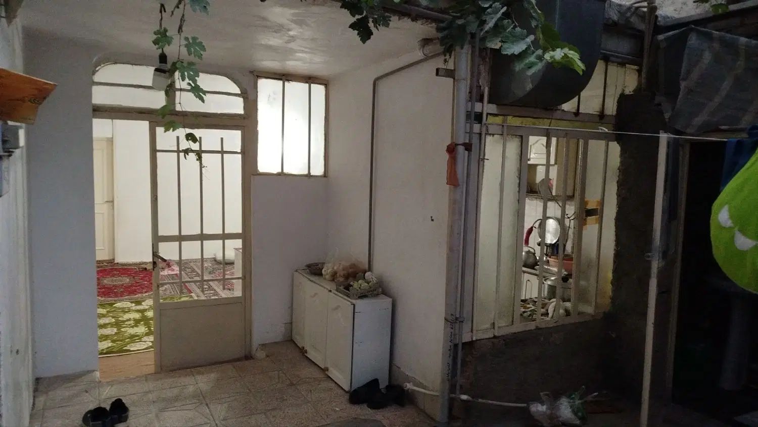 منزل مسکونی دوطبقه ۷۵ متری