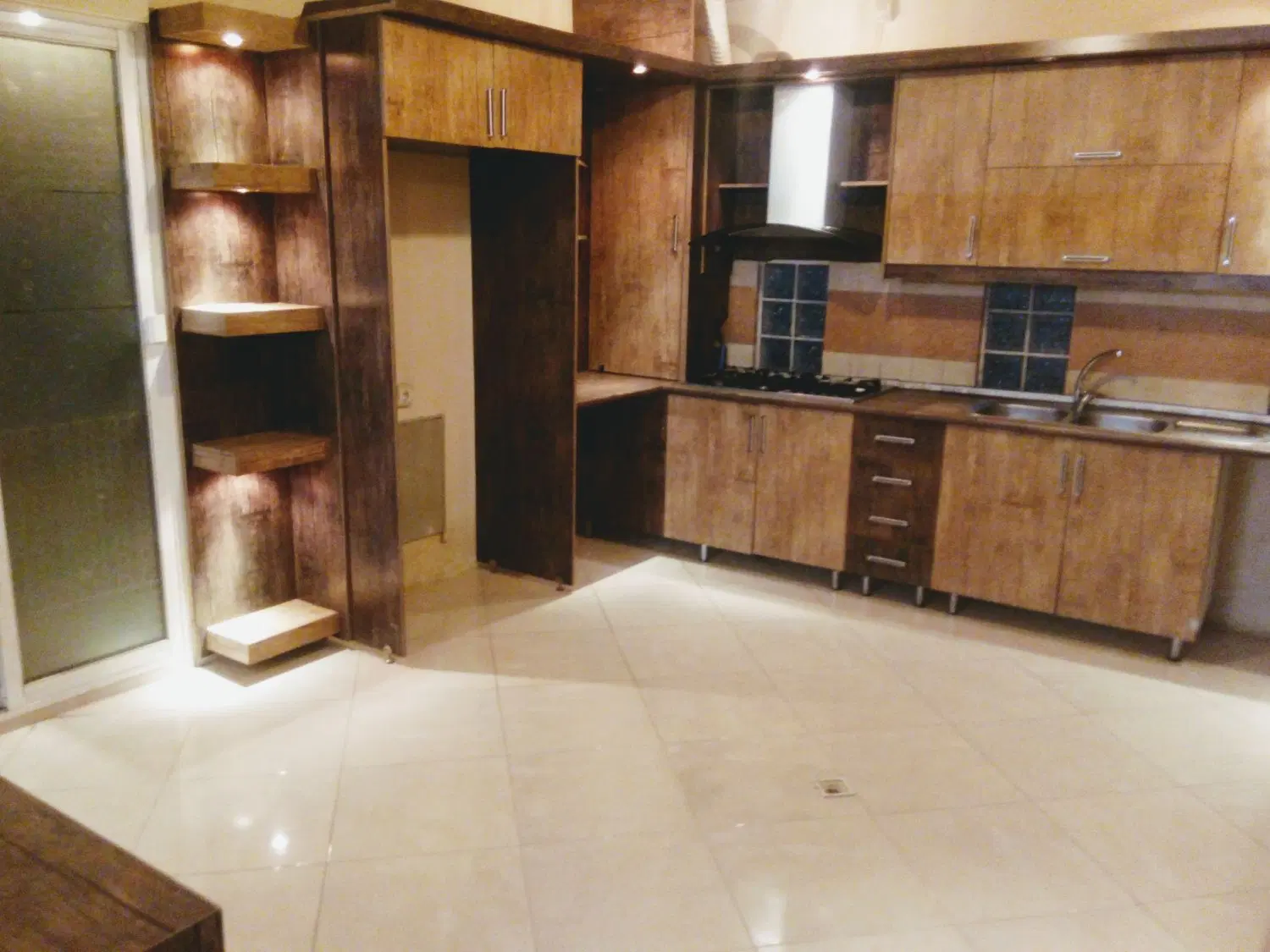 سامانیه۱۶ دونبش ۱۵۰مترتک واحدی