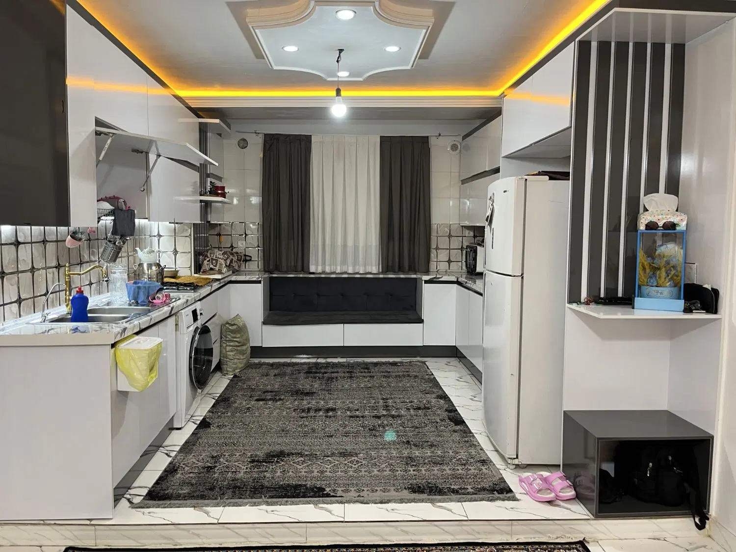 فروش آپارتمان۹۴متری فول امکانات سنددار
